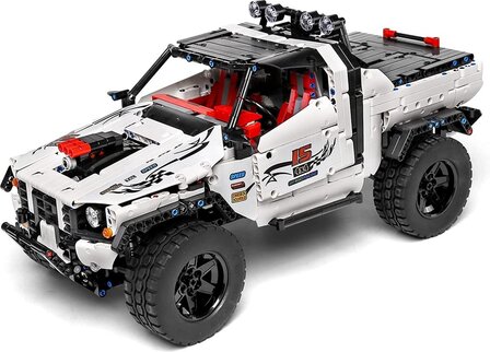 Mould King 18005 Off-Road Car