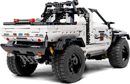 Mould King 18005 Off-Road Car