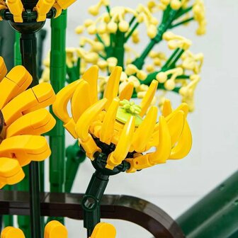 Mould King 10024S Birds of Paradise